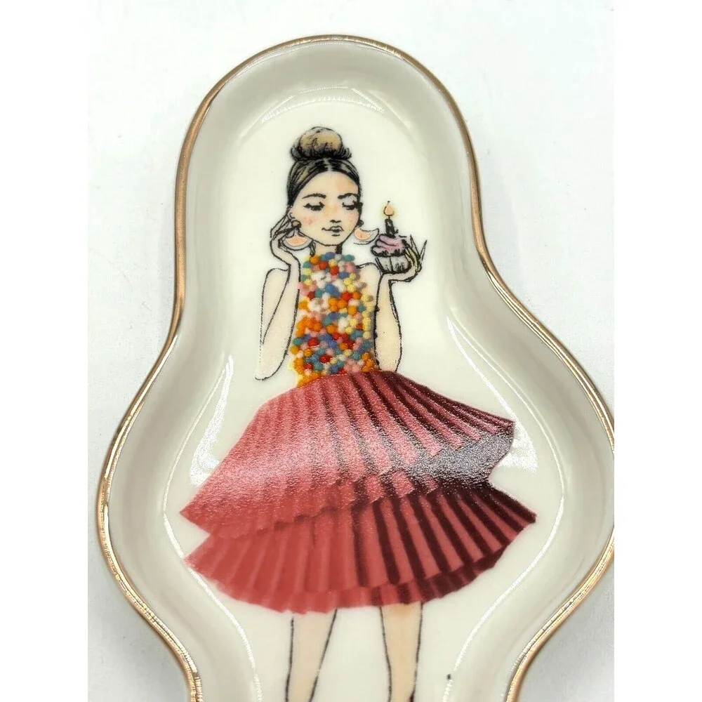 Santa Barbara‎ Design Studio Lili + Delilah Shaped Ceramic Trinket Tray Birthday